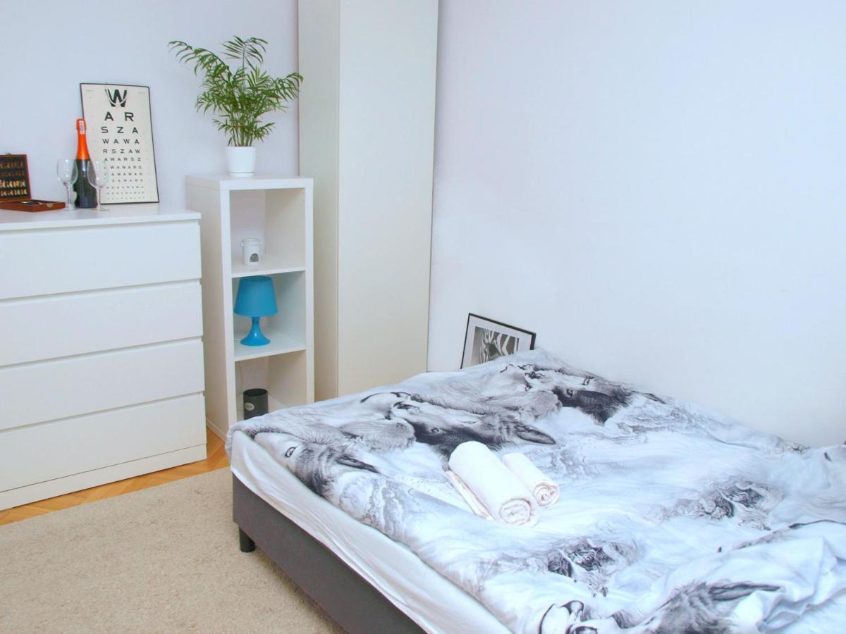 Apartament Rondo Onz Varsovia Exterior foto