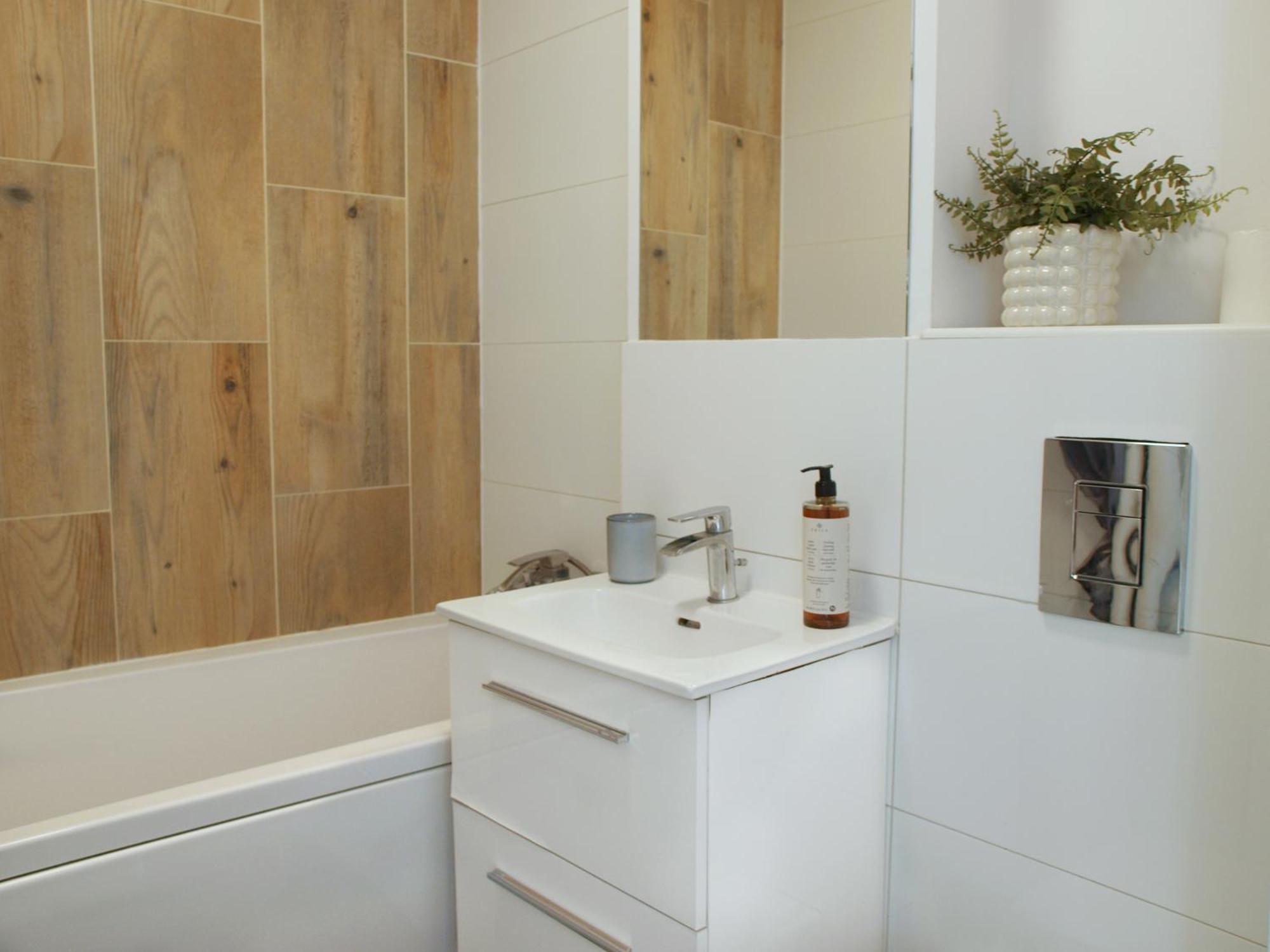 Apartament Rondo Onz Varsovia Exterior foto
